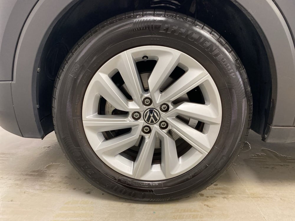 Volkswagen T-Cross usata a Varese (7)