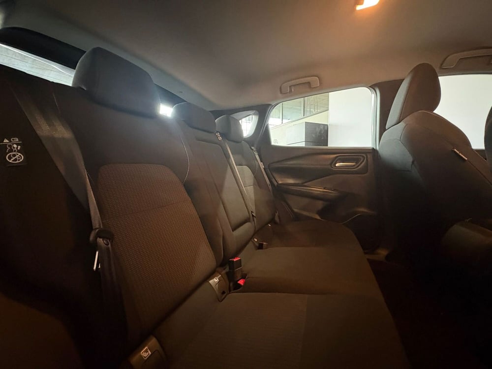 Nissan Qashqai usata a Monza e Brianza (16)