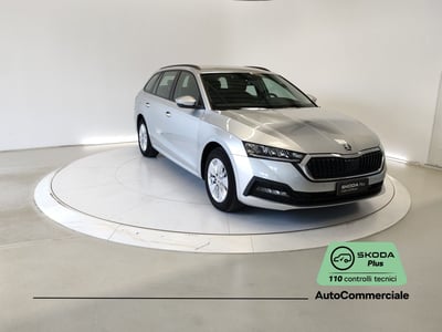 Skoda Octavia Station Wagon 1.5 G-TEC DSG Wagon Executive del 2021 usata a Bologna