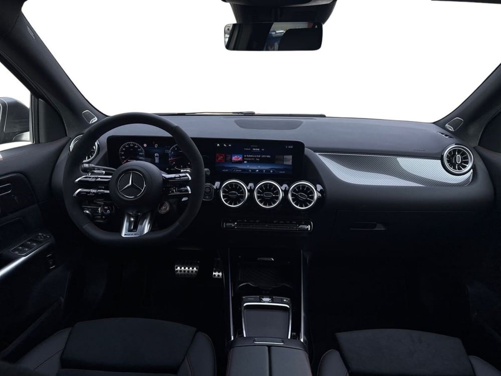 Mercedes-Benz GLA SUV nuova a Firenze (11)