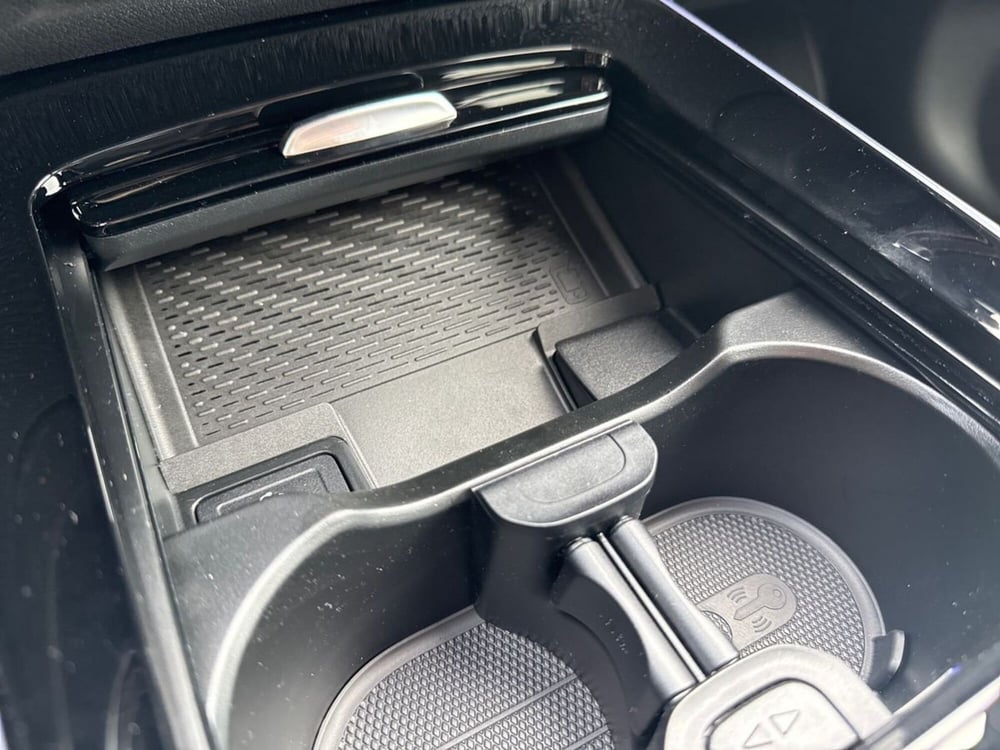 Mercedes-Benz GLA SUV nuova a Firenze (18)