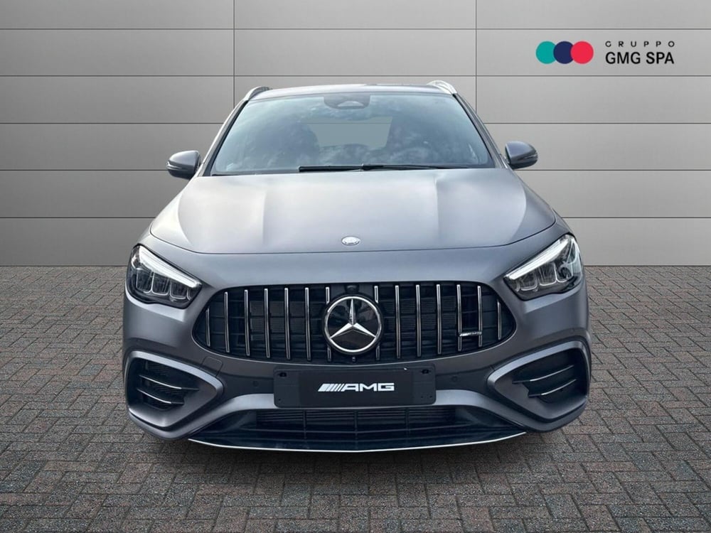 Mercedes-Benz GLA SUV nuova a Firenze (2)