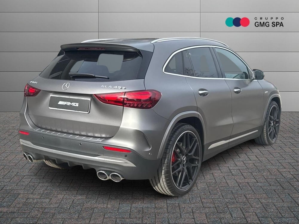 Mercedes-Benz GLA SUV nuova a Firenze (3)