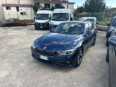 BMW Serie 3 Touring 320d Efficient Dynamics  Business Advantage aut. del 2017 usata a Ceccano