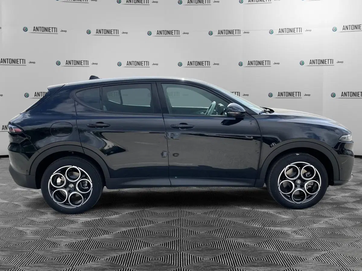 Alfa Romeo Tonale nuova a Ancona (4)