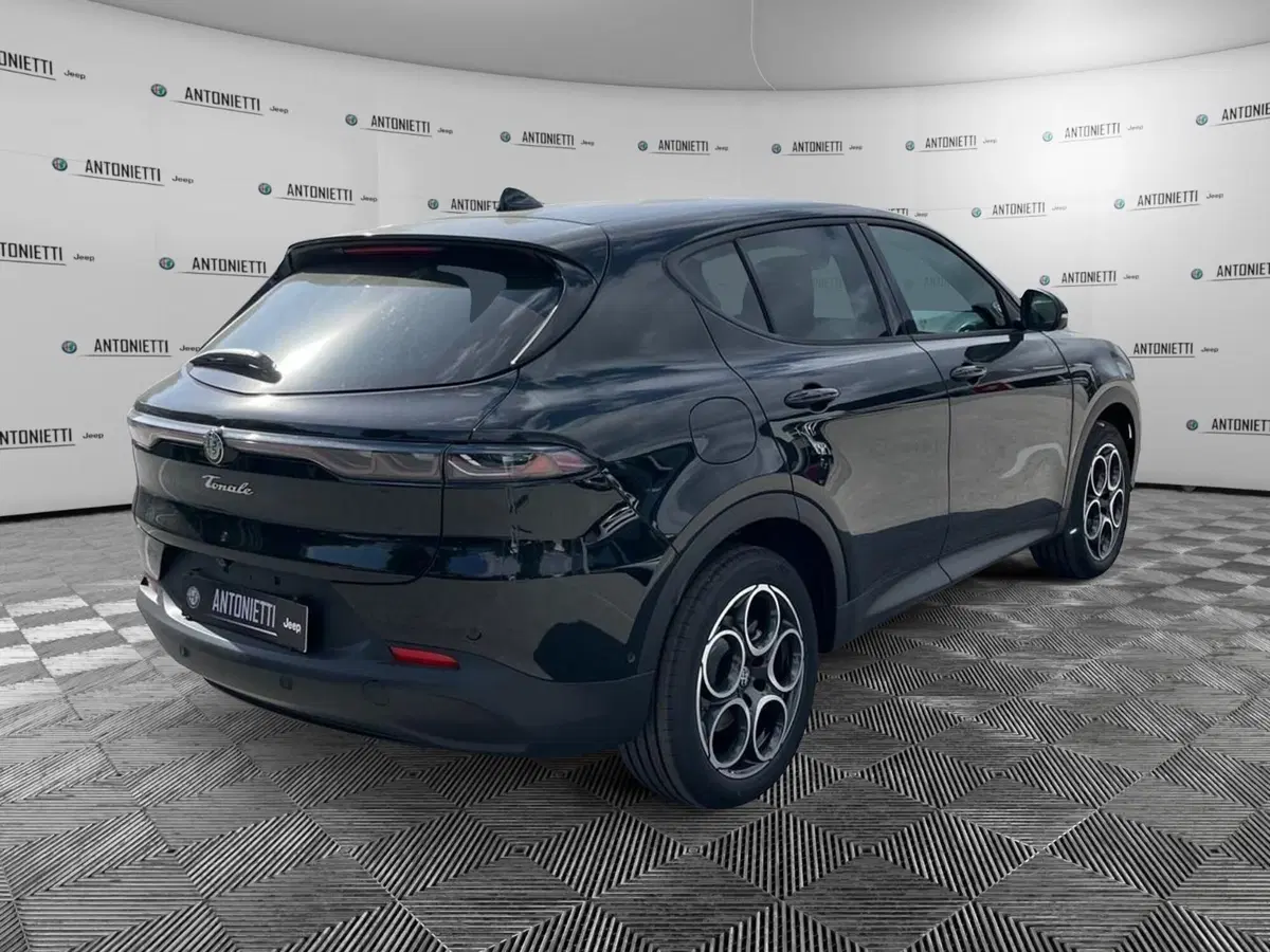 Alfa Romeo Tonale nuova a Ancona (5)