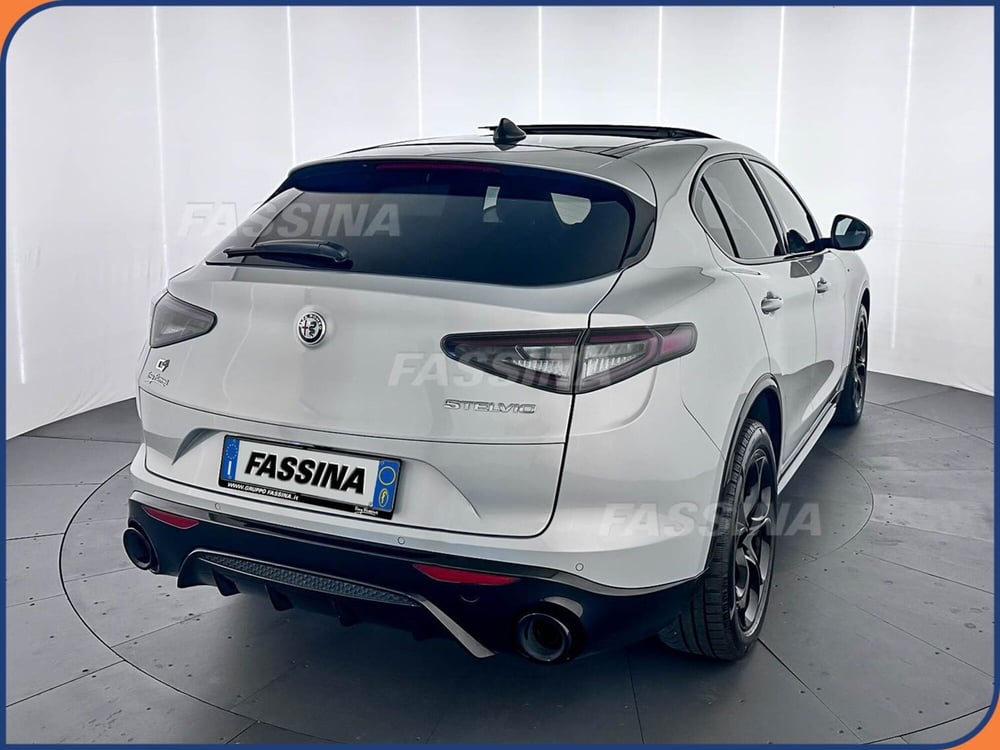 Alfa Romeo Stelvio usata a Milano (6)