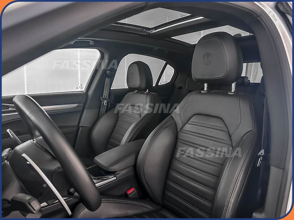 Alfa Romeo Stelvio usata a Milano (8)