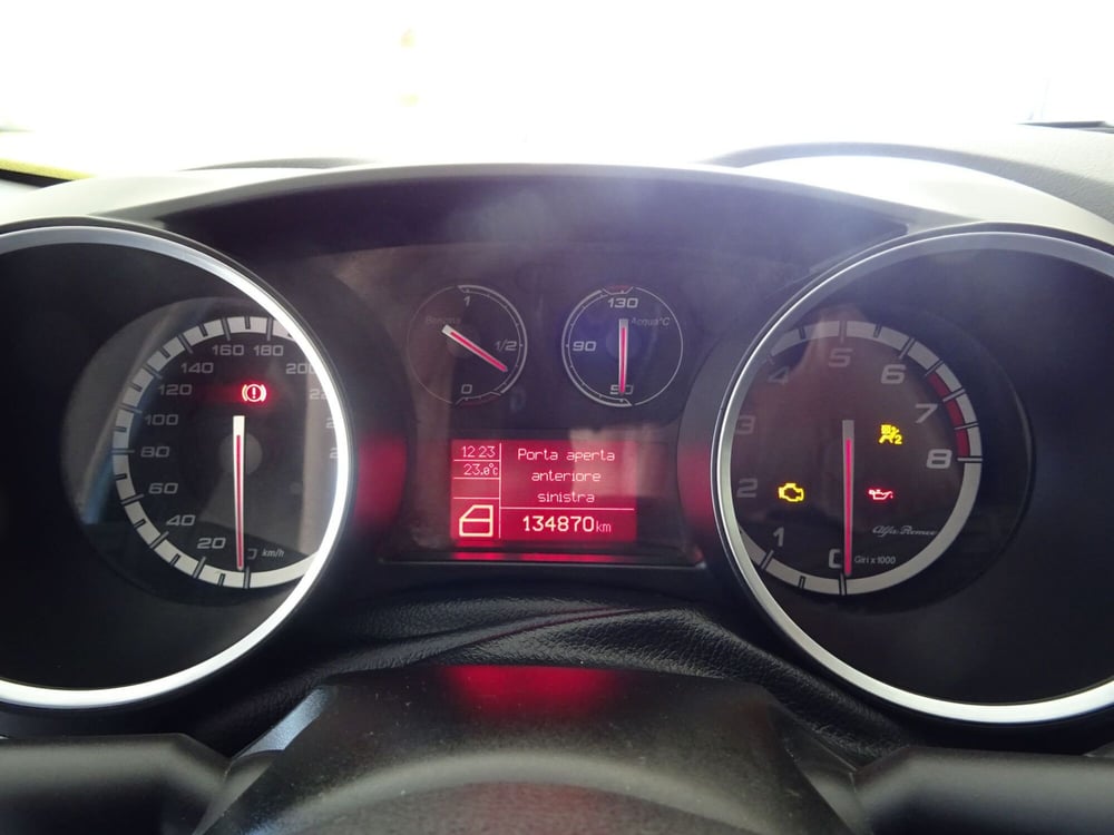 Alfa Romeo Giulietta usata a Lucca (11)