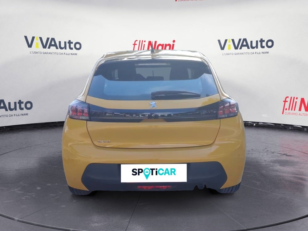 Peugeot 208 usata a Massa-Carrara (4)