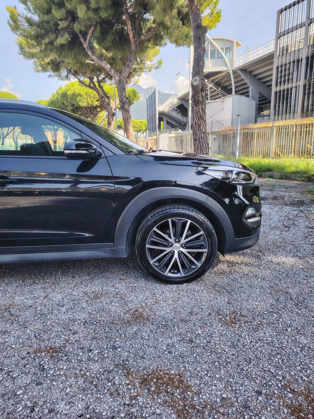 Hyundai Tucson usata a Massa-Carrara (19)
