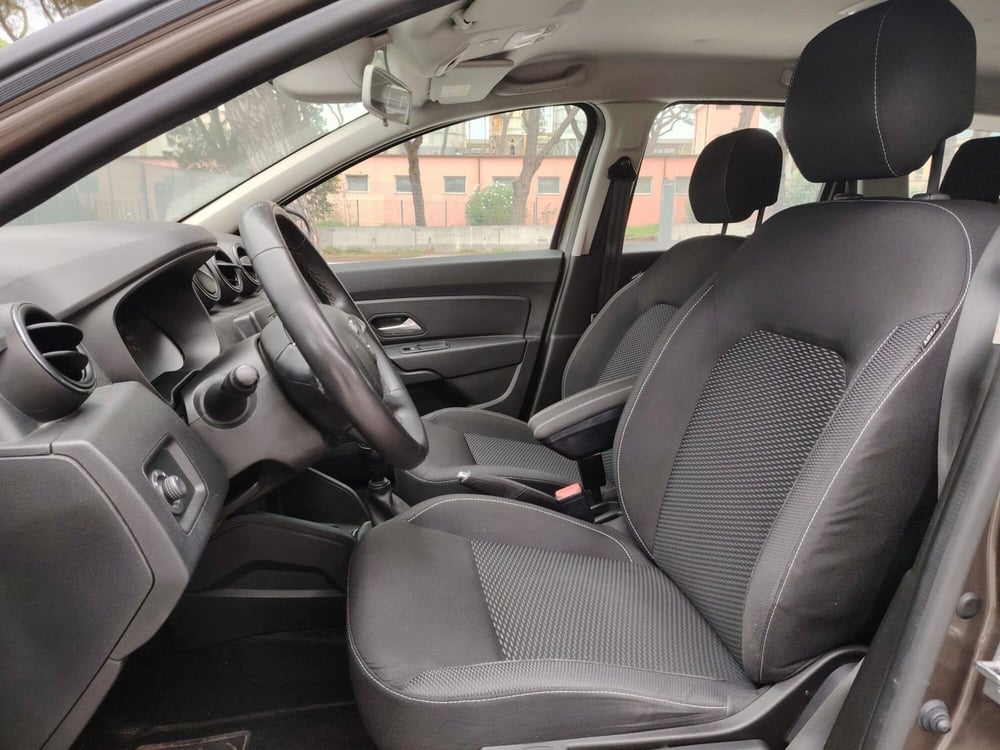 Dacia Duster usata a Massa-Carrara (5)