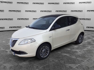 Lancia Ypsilon 0.9 TwinAir 85 CV 5 porte S&amp;S DFN Platinum del 2011 usata a Fidenza
