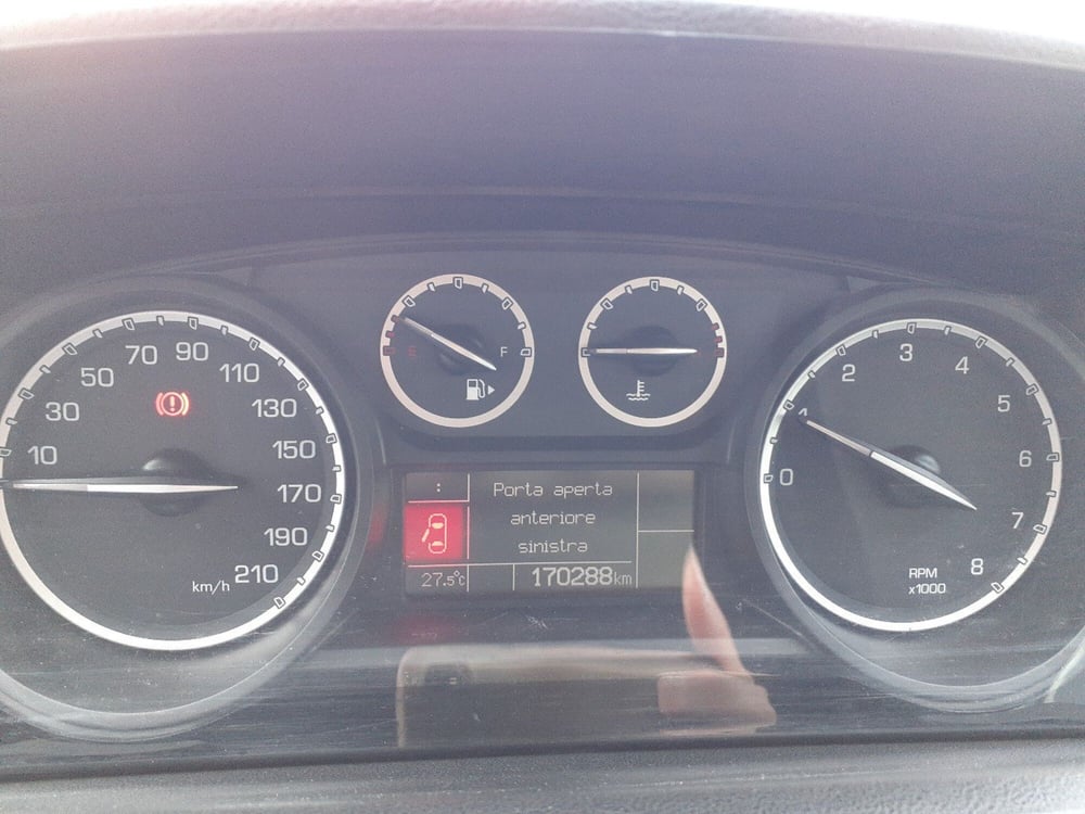 Lancia Ypsilon usata a Parma (14)