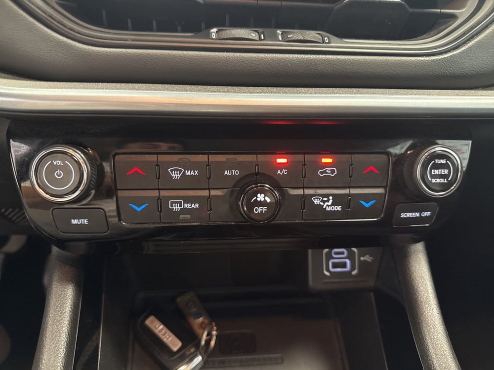 Jeep Compass usata a Palermo (10)