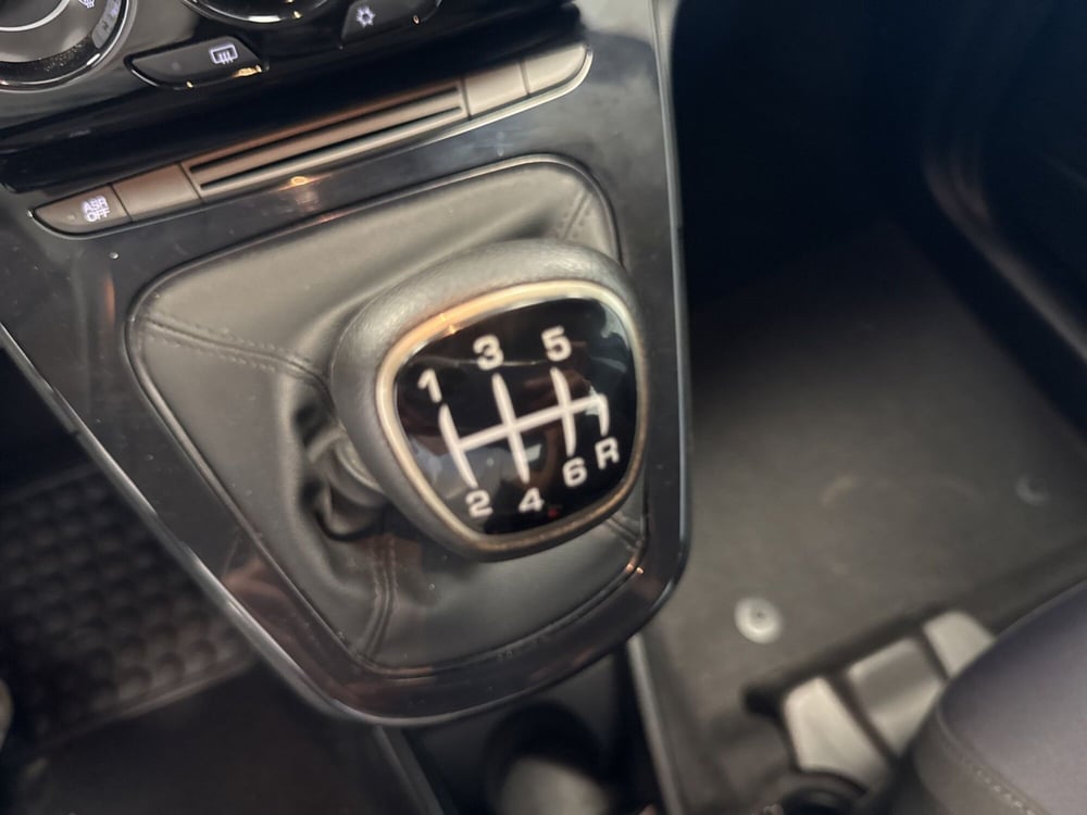 Lancia Ypsilon usata a Palermo (10)