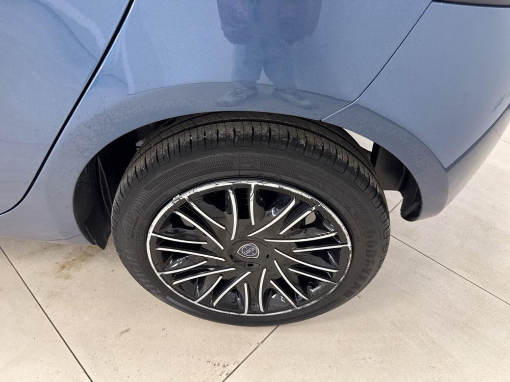 Lancia Ypsilon usata a Palermo (5)