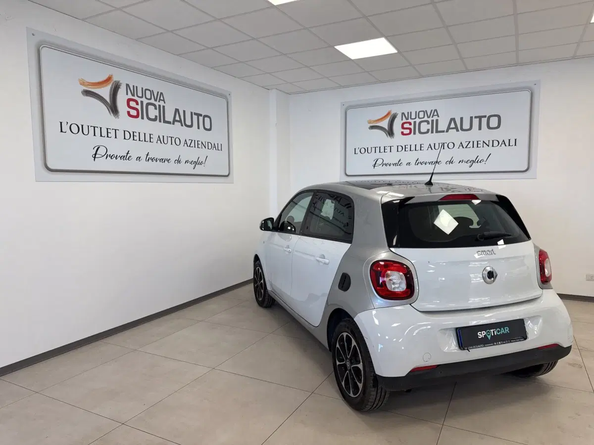 smart forfour usata a Palermo (14)