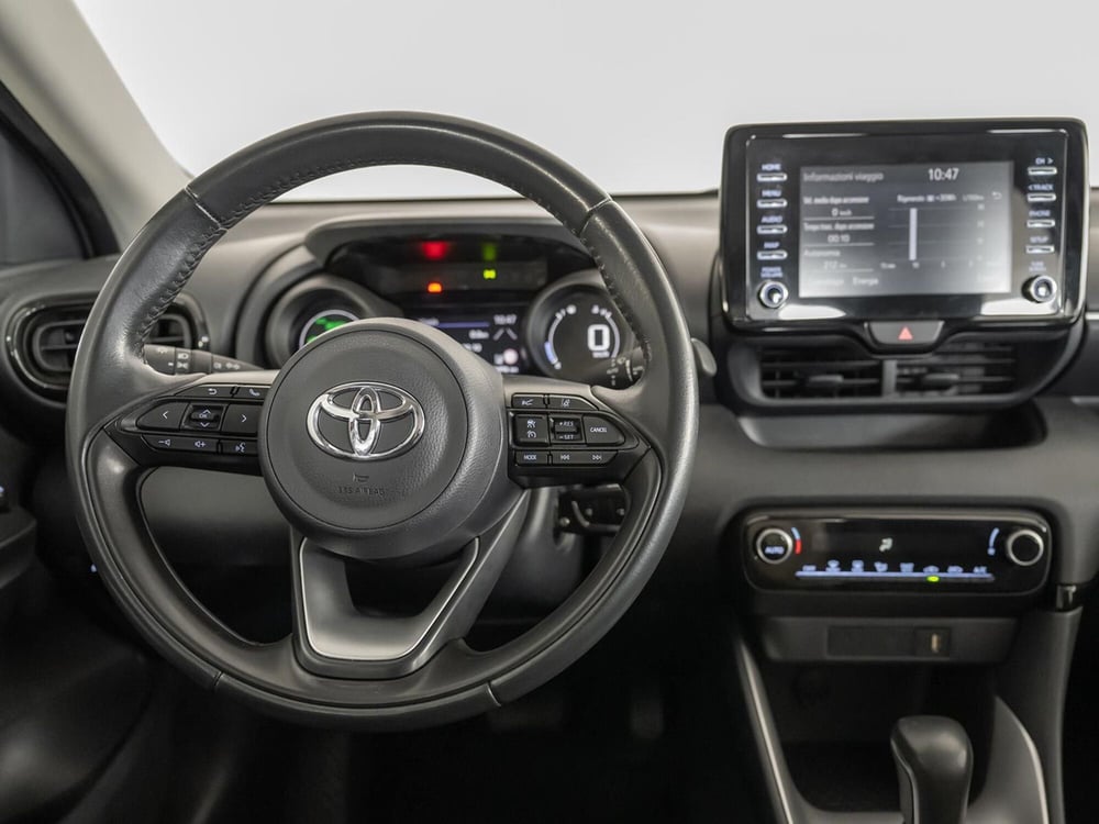 Toyota Yaris usata a Barletta-Andria-Trani (10)