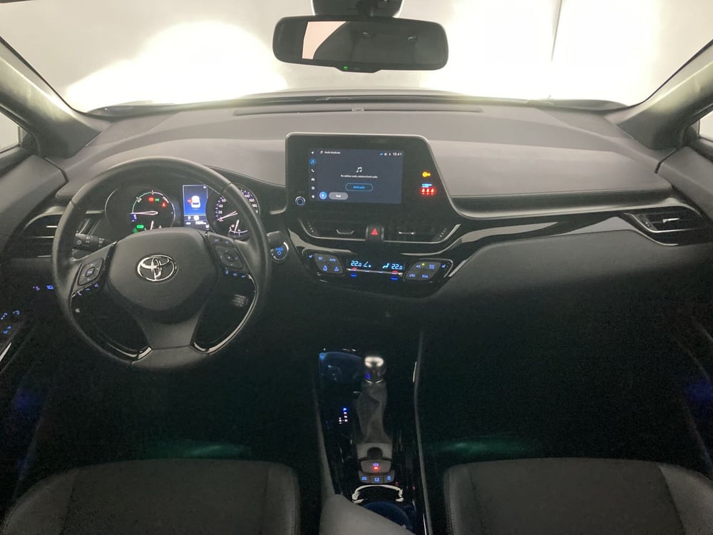 Toyota Toyota C-HR usata a Barletta-Andria-Trani (16)