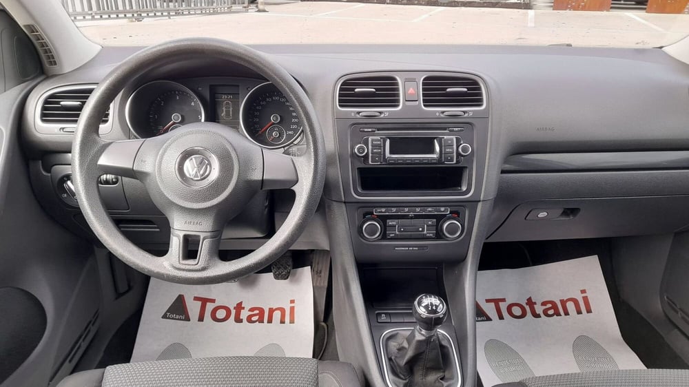 Volkswagen Golf usata a L'Aquila (13)