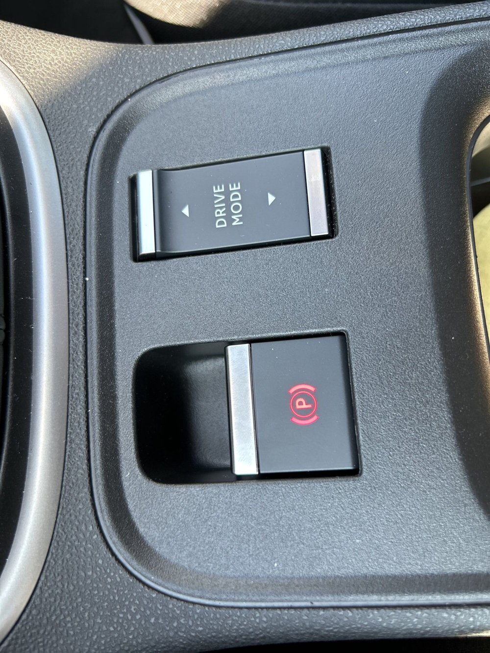 Jeep Avenger nuova a Latina (18)