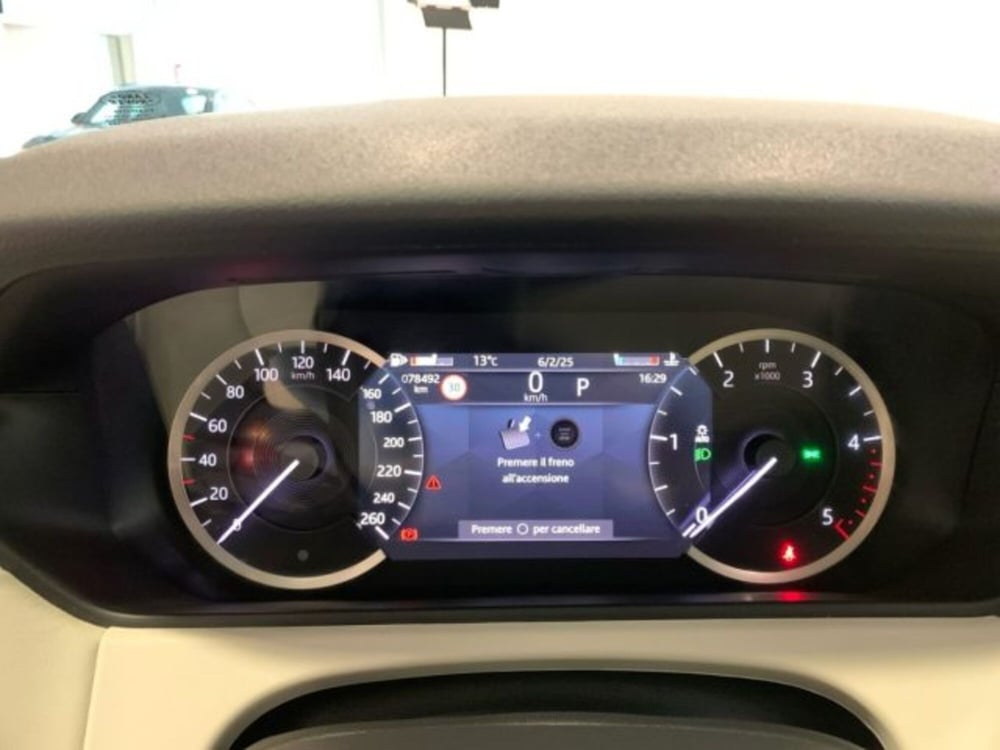 Land Rover Range Rover Velar usata a Livorno (11)