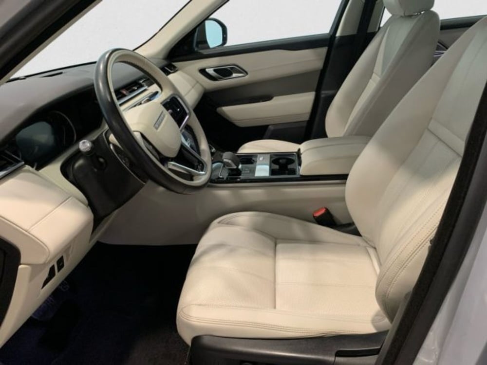 Land Rover Range Rover Velar usata a Livorno (14)