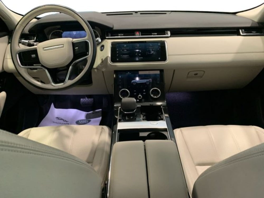 Land Rover Range Rover Velar usata a Livorno (5)