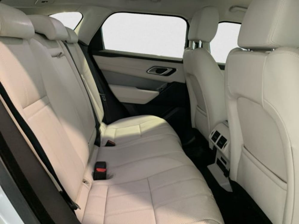 Land Rover Range Rover Velar usata a Livorno (6)