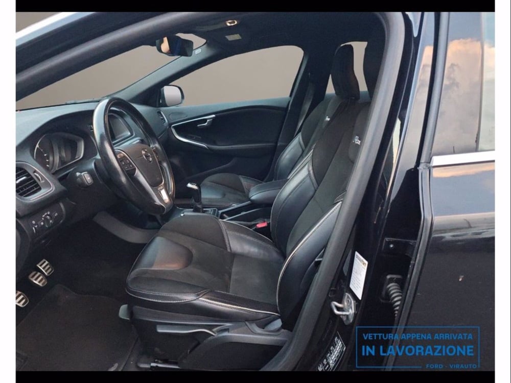 Volvo V40 usata a Catania (9)