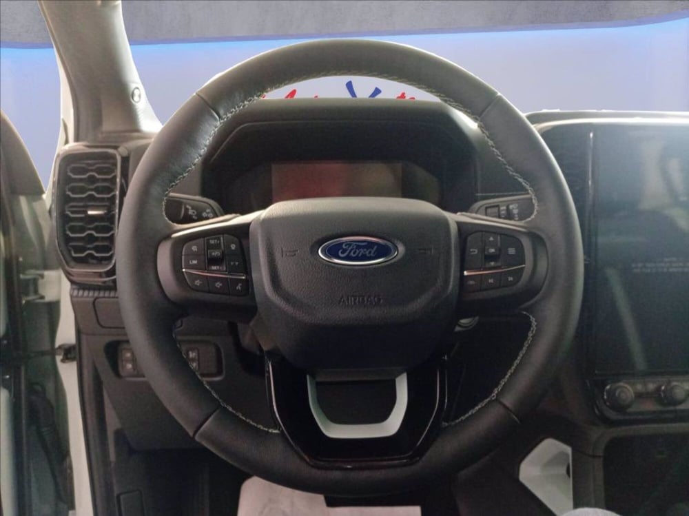 Ford Ranger Pick-up nuova a Milano (11)