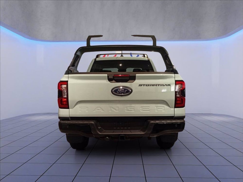 Ford Ranger Pick-up nuova a Milano (6)
