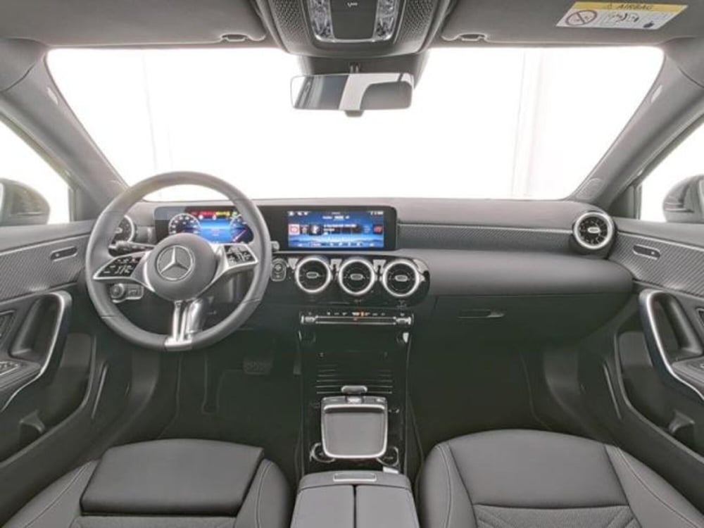 Mercedes-Benz Classe A usata a Milano (3)