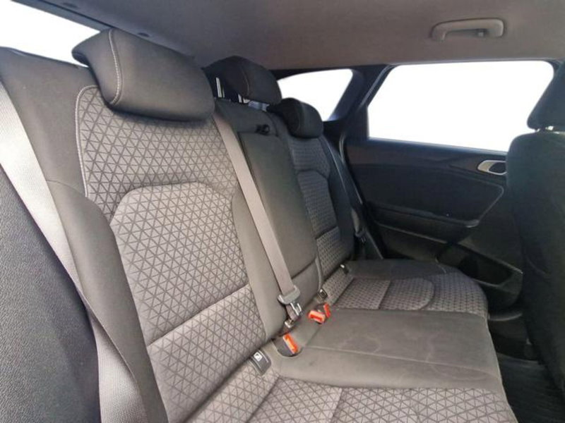 Kia Ceed Sport Wagon usata a Salerno (14)