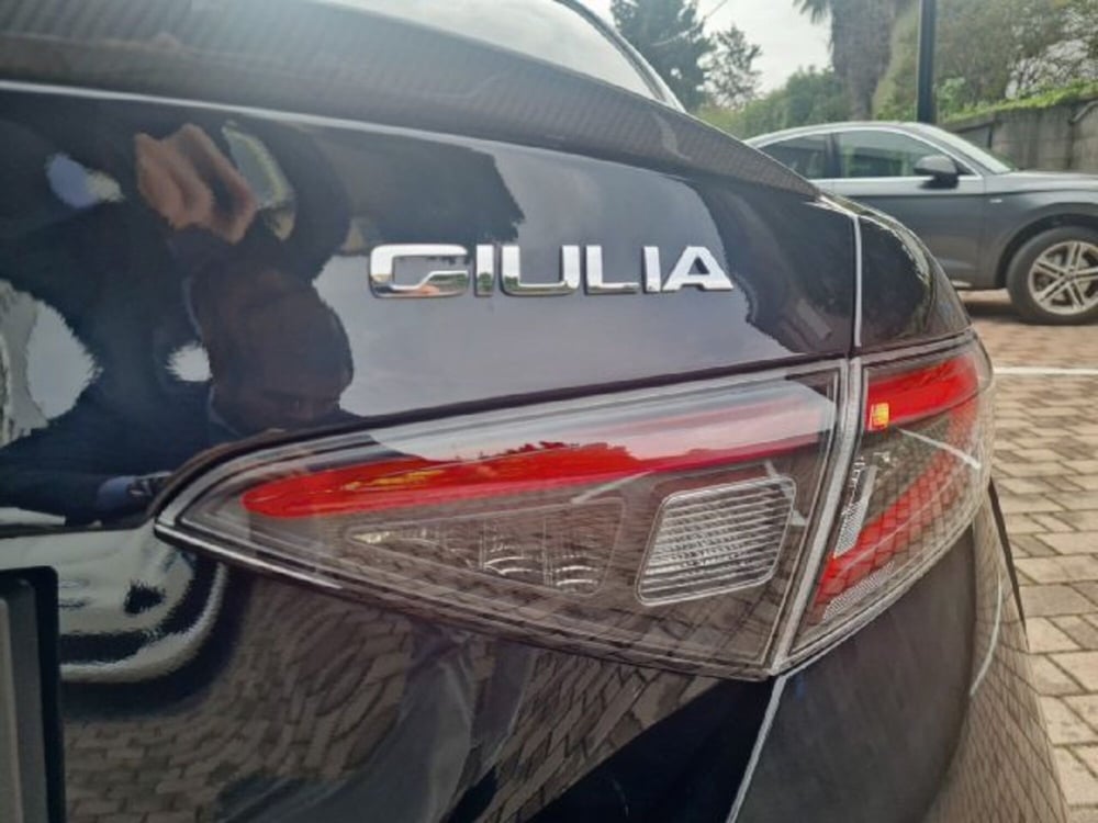 Alfa Romeo Giulia nuova a Monza e Brianza (15)