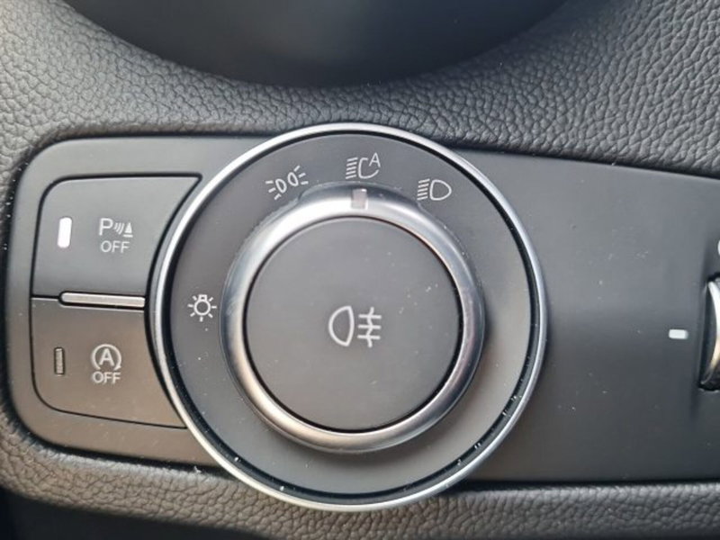 Alfa Romeo Stelvio nuova a Monza e Brianza (20)