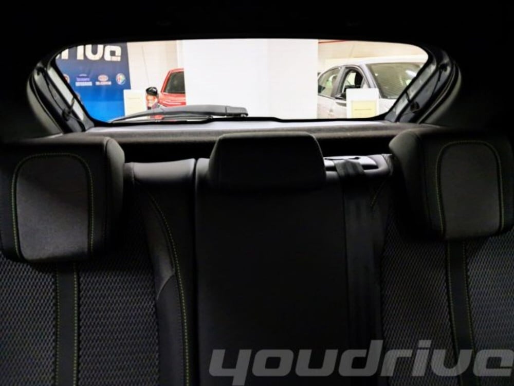 Peugeot 208 usata a Napoli (14)