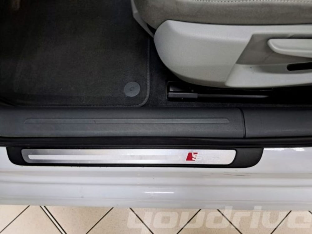 Audi A4 Avant usata a Napoli (15)