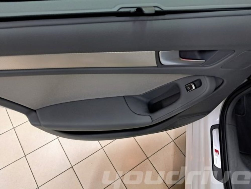 Audi A4 Avant usata a Napoli (19)