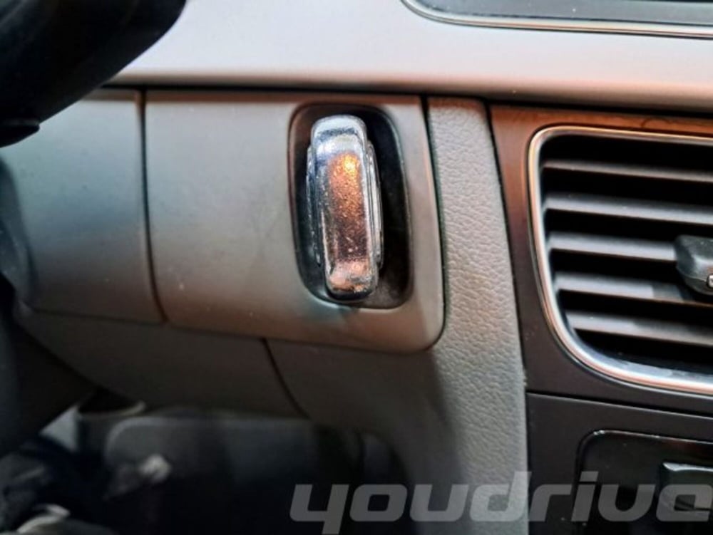 Audi A4 Avant usata a Napoli (20)