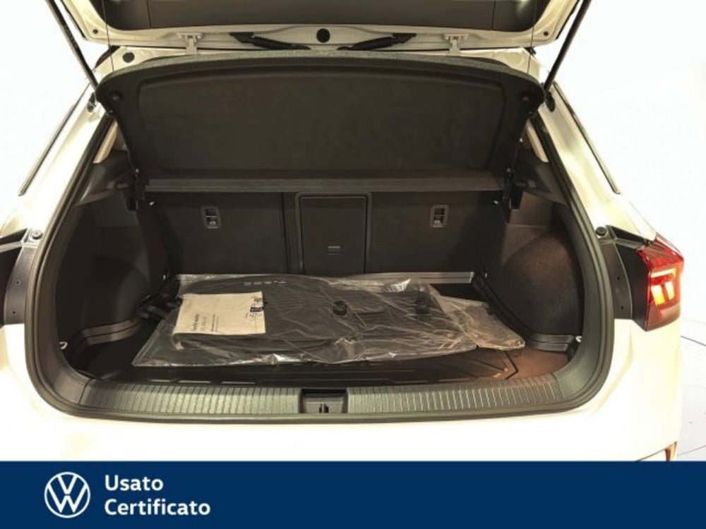 Volkswagen T-Roc nuova a Vicenza (18)