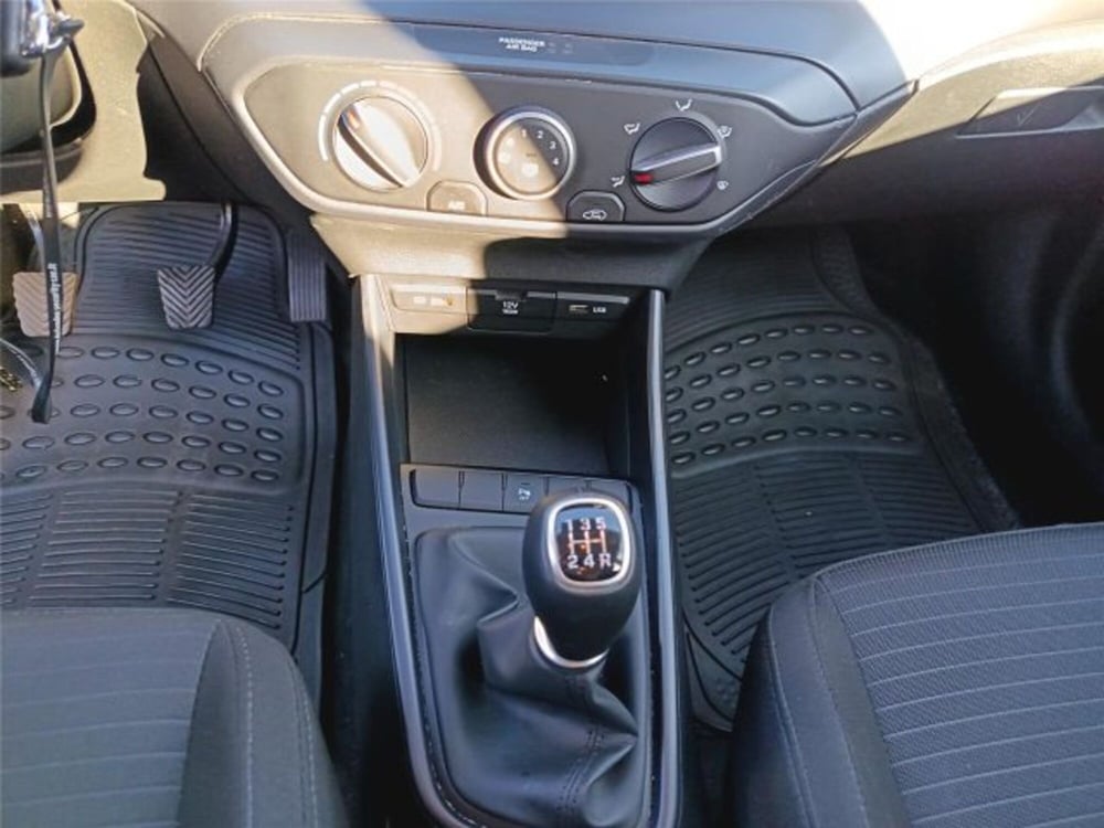 Hyundai i20 usata a Bari (19)