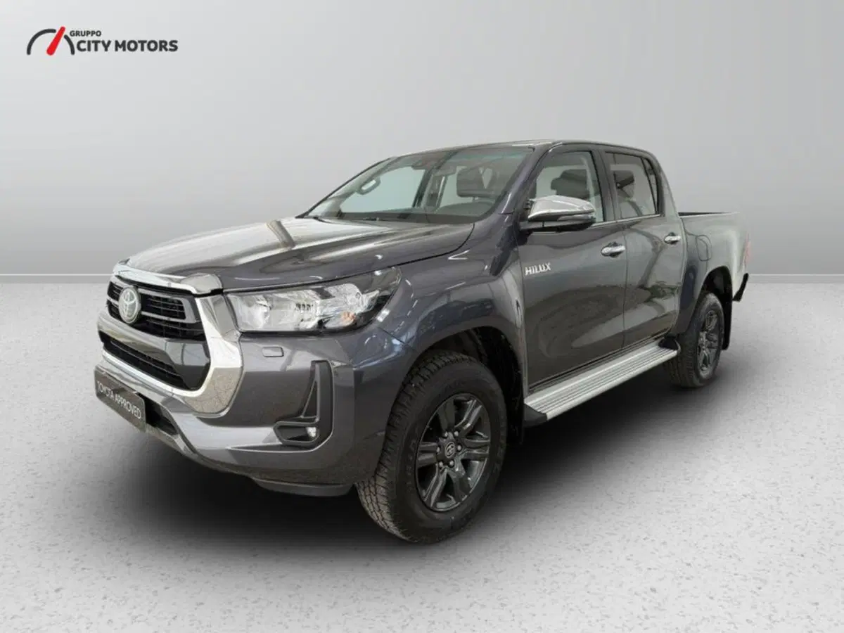 Toyota Hilux nuova a Monza e Brianza
