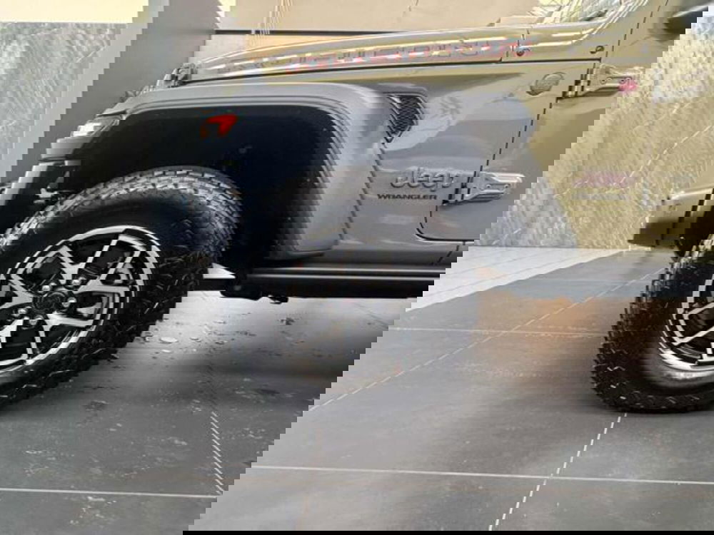 Jeep Wrangler Unlimited nuova a Vercelli (13)
