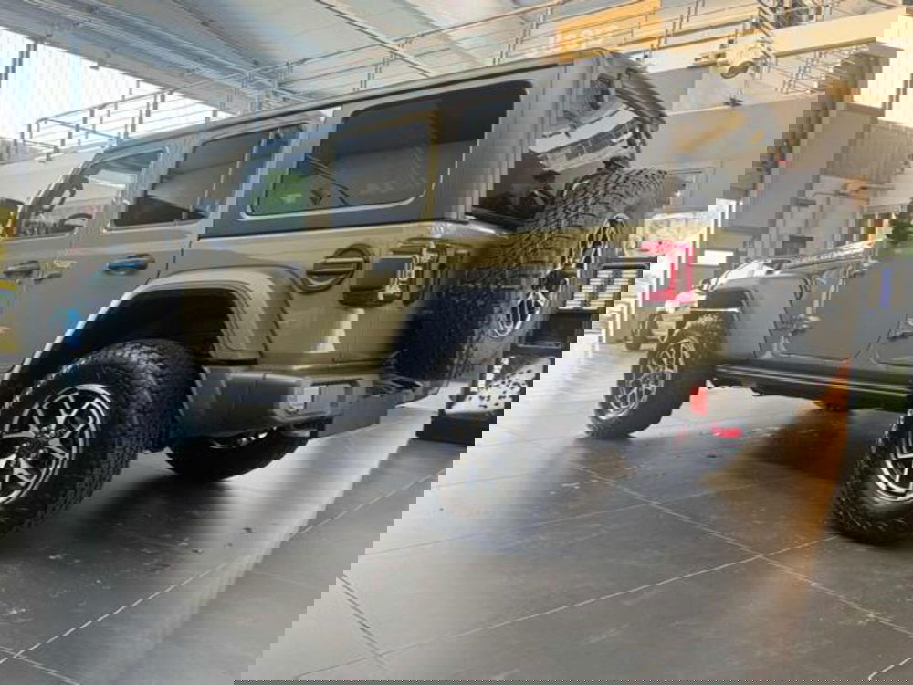 Jeep Wrangler Unlimited nuova a Vercelli (5)