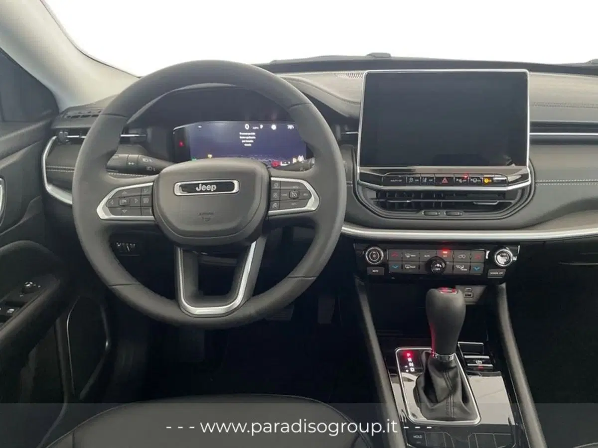 Jeep Compass nuova a Catanzaro (16)