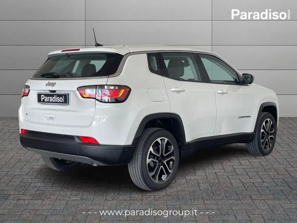 Jeep Compass nuova a Catanzaro (2)