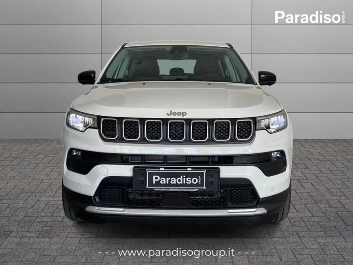 Jeep Compass nuova a Catanzaro (3)