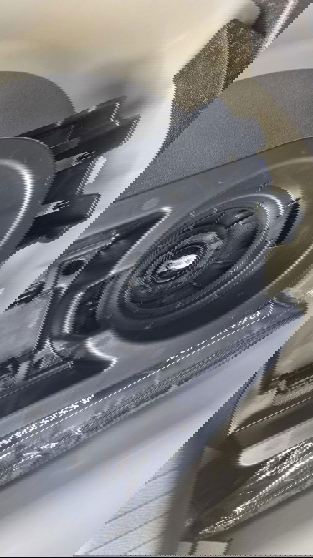 Peugeot 208 nuova a Savona (17)